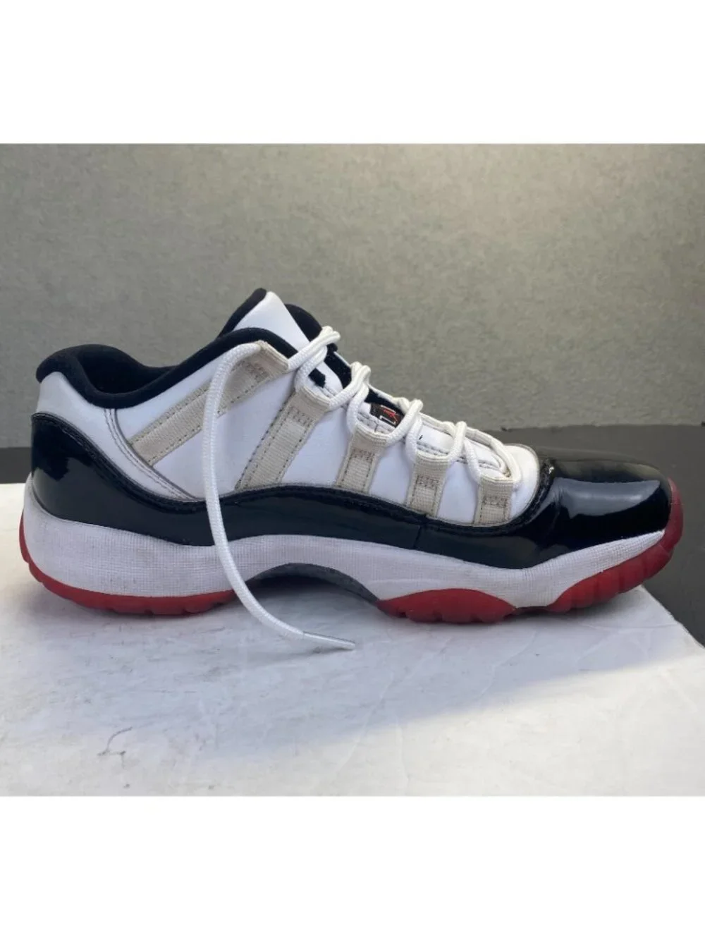 Size 6 Y Nike Air Jordan 11 Low Concord Bred 528896-160 Boys Athletic Shoes